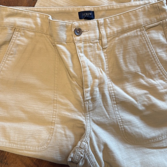 J.Crew Women’s Cream Cargo Pants Size 6 - Picture 2 of 9